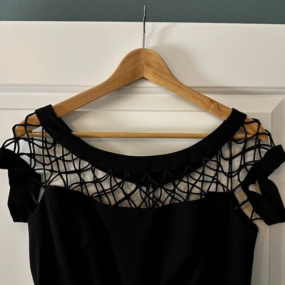 Tatyana Alika Circle Dress in Black - Picture 5 of 8